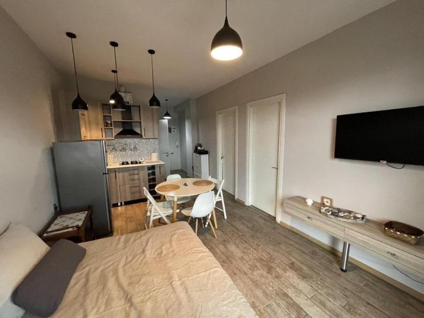 Great View Apartment Near Piazza Batumi Exterior photo